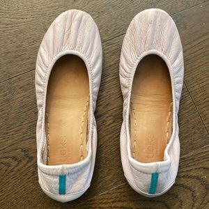Tieks flats light pink color (used)